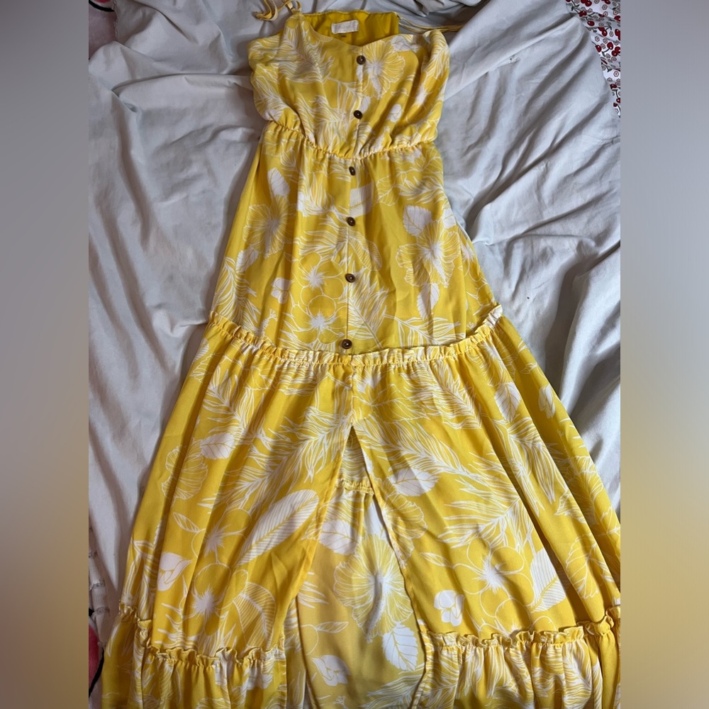 Altar’d state  Yellow and white floral maxi dress with adjustable straps